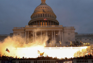 Créditos de las fotografías: Sky News Disturbios en el edificio del Capitolio de Estados Unidos el 6 de enero de 2020